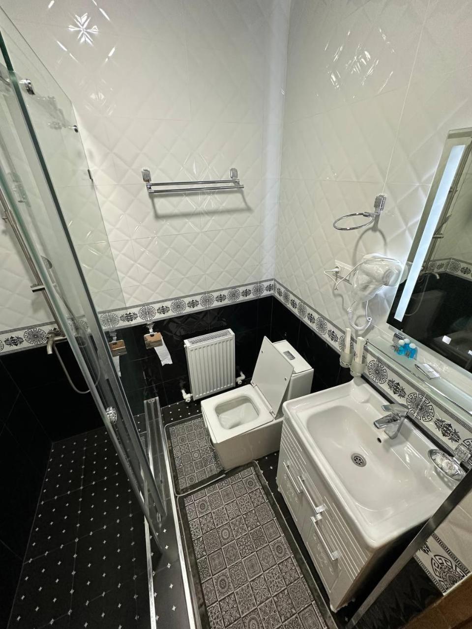 Silver Terrace 부하라 외부 사진